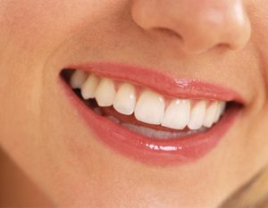 Aprenda como clarear os seus dentes Aprenda como clarear os seus dentes