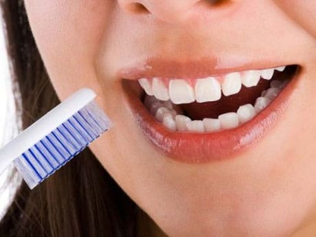Saúde bucal, gengivas inflamadas Saúde bucal, gengivas inflamadas