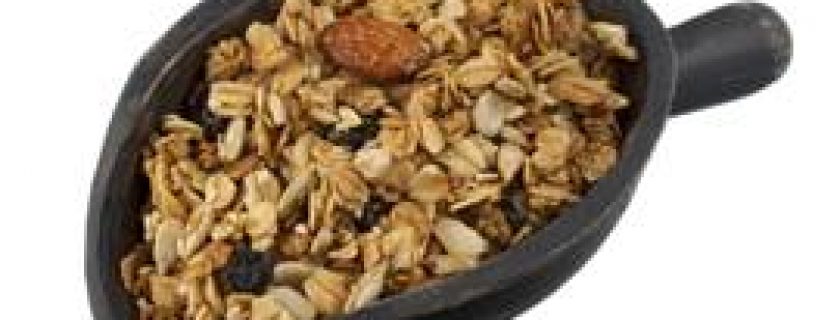 Receita para preparar a granola de maneira saudável