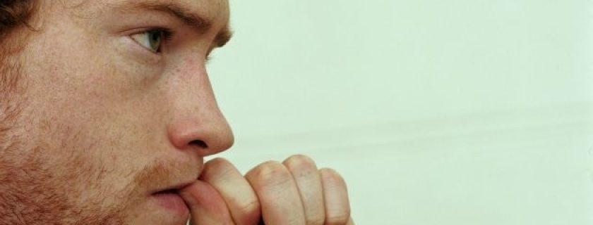 Truques caseiros para parar de roer as unhas