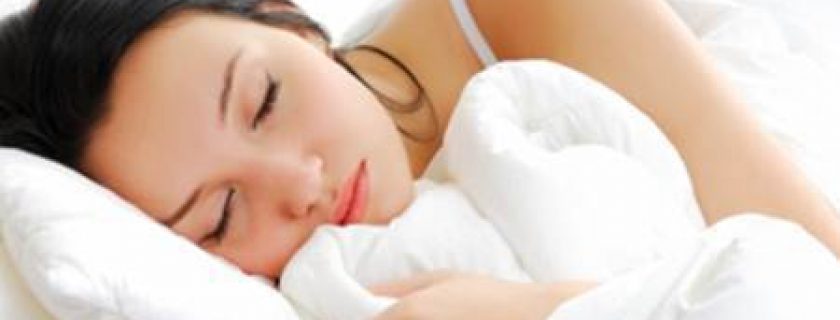 Dormir demais aumenta o risco de demência e Alzheimer