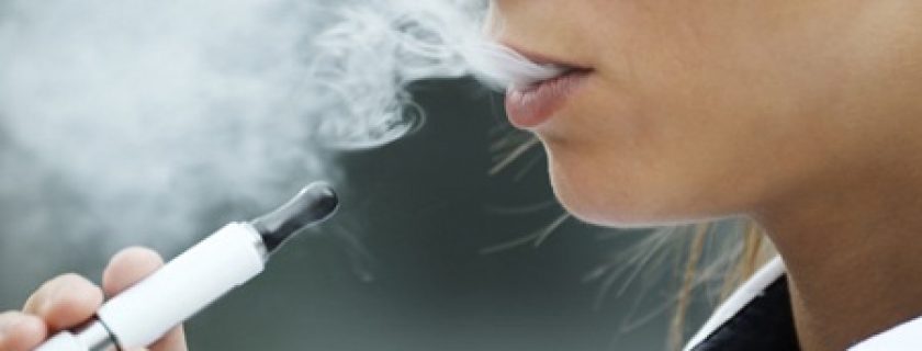 O cigarro eletrônico é uma boa alternativa para quem deseja parar de fumar?
