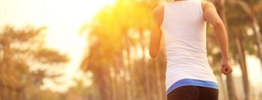 Praticar exercício físico no verão sem passar mal