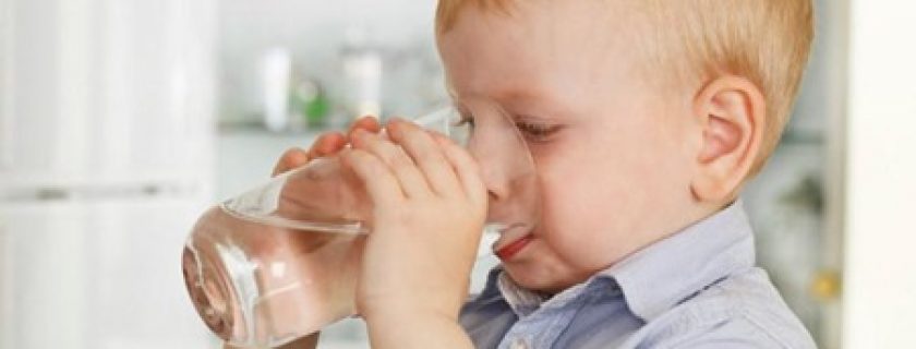 Dicas para uma boa hidratação em crianças