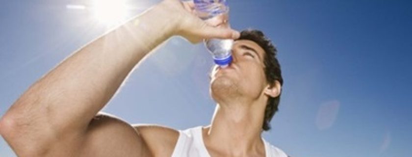 A desidratação, o risco aumenta no verão