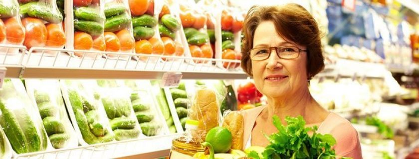 12 dicas de alimentação saudável para os idosos