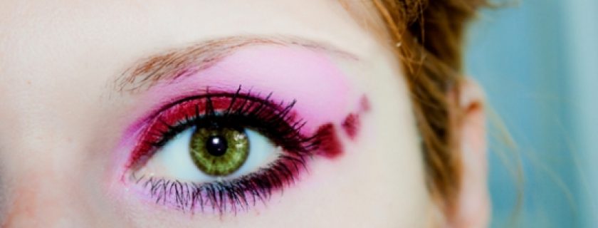 Sombras que destacam a cor dos olhos
