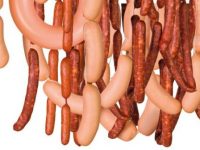 As salsichas e carne processada aumenta o risco de doenças cardiovasculares