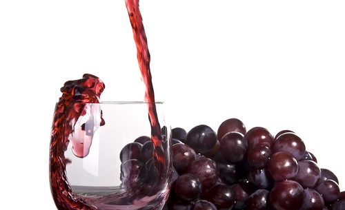 Propriedades medicinais do vinho tinto