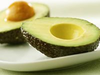 Benefícios do abacate para a beleza