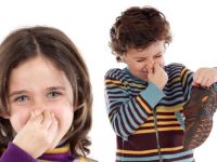 Remédios caseiros para o mau cheiro nos pés