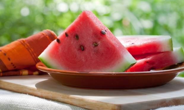 Emagreça comendo melancia Emagreça comendo melancia