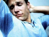 Como curar o suor excessivo?