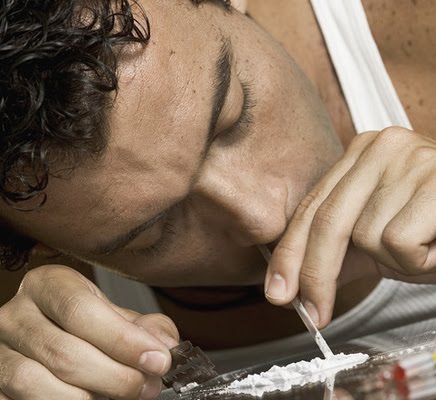 Os efeitos da cocaína Os efeitos da cocaína