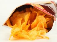 Comprar alimentos em pequenos pacotes que nos faz engordar?