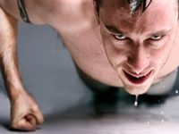 Por que o nosso corpo produz suor?