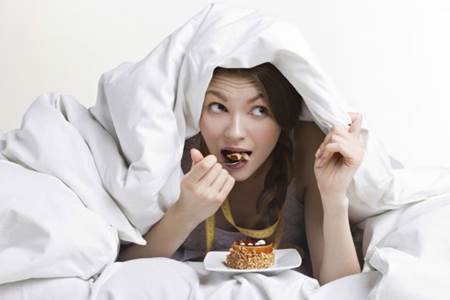O que é síndrome da alimentação compulsiva noturna?