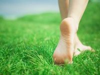 Quais são as causas do odor nos pés?