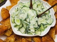 Salada de pepino com hortelã