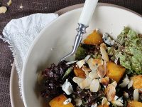 5 alimentos ideais para incluir em sua dieta sem que apareça acne