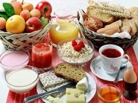 Tomar café da manhã ajuda a emagrecer?