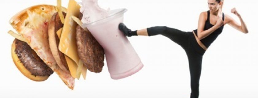 Cinco conselhos para comer menos e reduzir as calorias