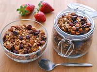 Receita saudável: Muesli crocantes de aveia e amêndoas