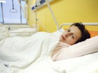 Conheça os sintomas da leucemia