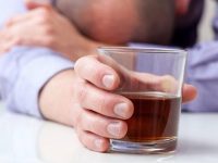 O álcool ladrão da beleza