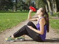 Três bebidas que não recomendamos consumir antes de uma corrida