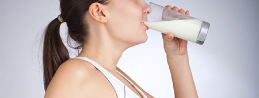 O que a ciência diz sobre o consumo de leite e a produção de muco