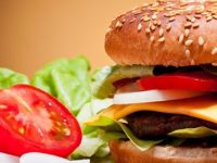5 dicas para comer em restaurantes fast foods sem engordar
