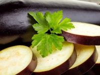 Os incríveis benefícios da berinjela para a saúde