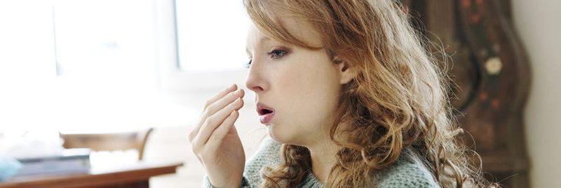 Receita caseira: 3 xaropes eficazes para acabar com a tosse