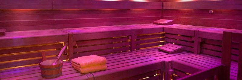 5 grandes benefícios de ir à sauna regularmente