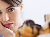 5 dicas para controlar e tratar a compulsão alimentar