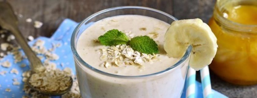 Smoothie de aveia e banana para baixar o colesterol alto