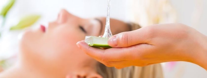 7 usos e benefícios da babosa no cabelo