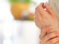 Tratamento natural para mãos e pulsos doloridos