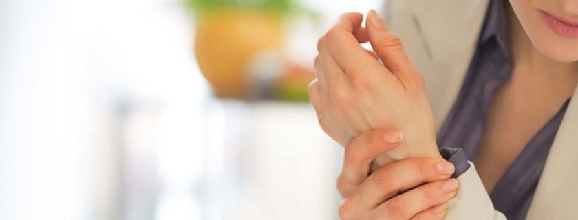 Tratamento natural para mãos e pulsos doloridos