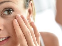 Duas receitas caseiras de creme para rugas