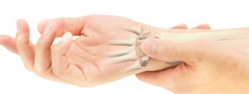 4 nutrientes essenciais para manter ossos e articulações saudáveis