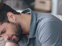 Os melhores e piores alimentos para curar ressaca