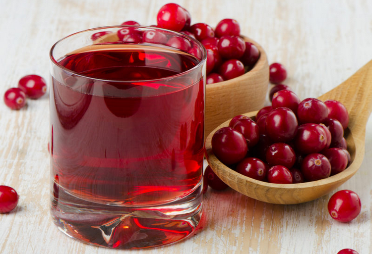 12 incríveis benefícios do suco de cranberry para a saúde