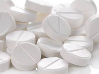 O que é a Nimesulida e o que devemos saber sobre esse medicamento