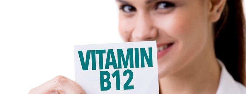 Alimentos ricos em vitamina B12 e sintomas de sua deficiência no organismo