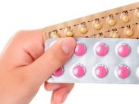 Como tomar anticoncepcional, o que corta seu efeito e quais seus riscos