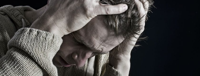O que é esquizofrenia e quais os sintomas dessa doença