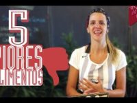 5 piores alimentos que você precisa parar de comer agora