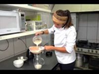 Leite sem lactose para quem sofre de intolerância à lactose